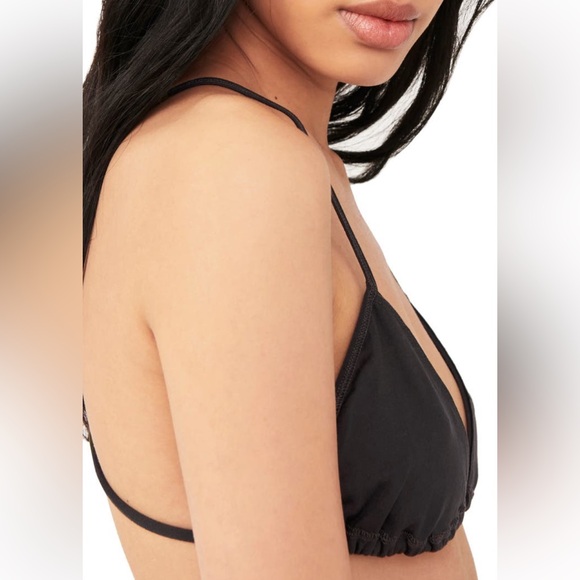FREE PEOPLE ❤️🔥 BLACK NWT SAMMI BRALETTE - Picture 3 of 8